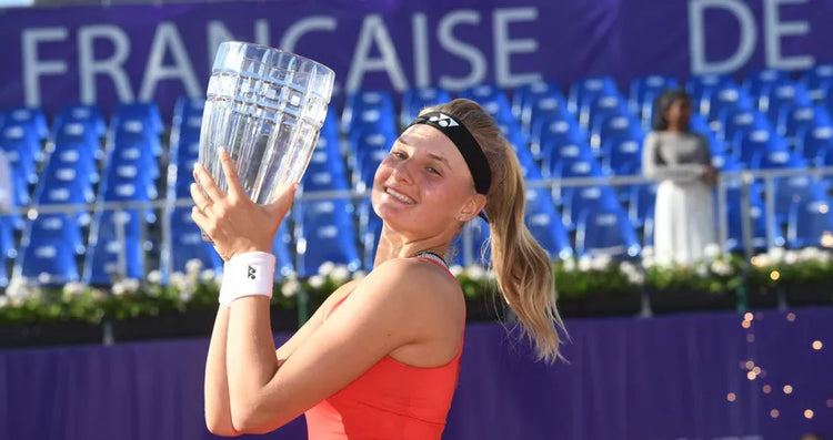 DAYANA YASTREMSKA