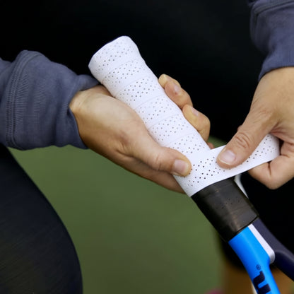 WILSON GRIP OVERGRIP PRO PERFORATED WHITE (3)